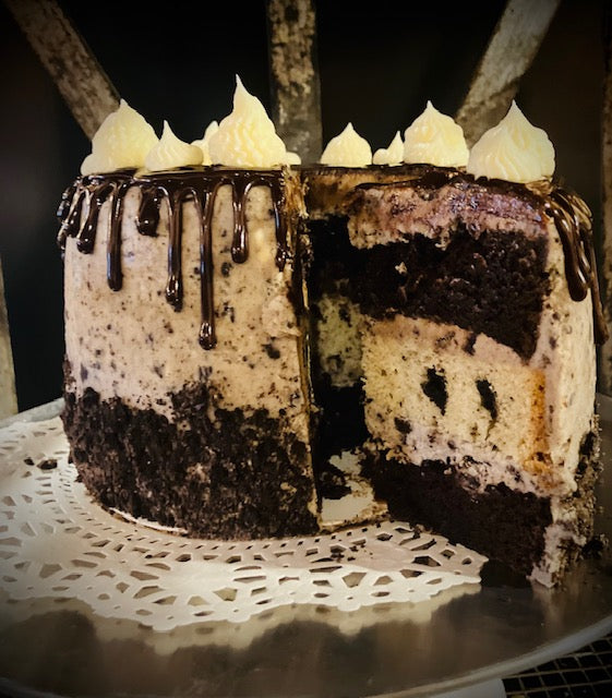 Fresh to Order Cake of the Month