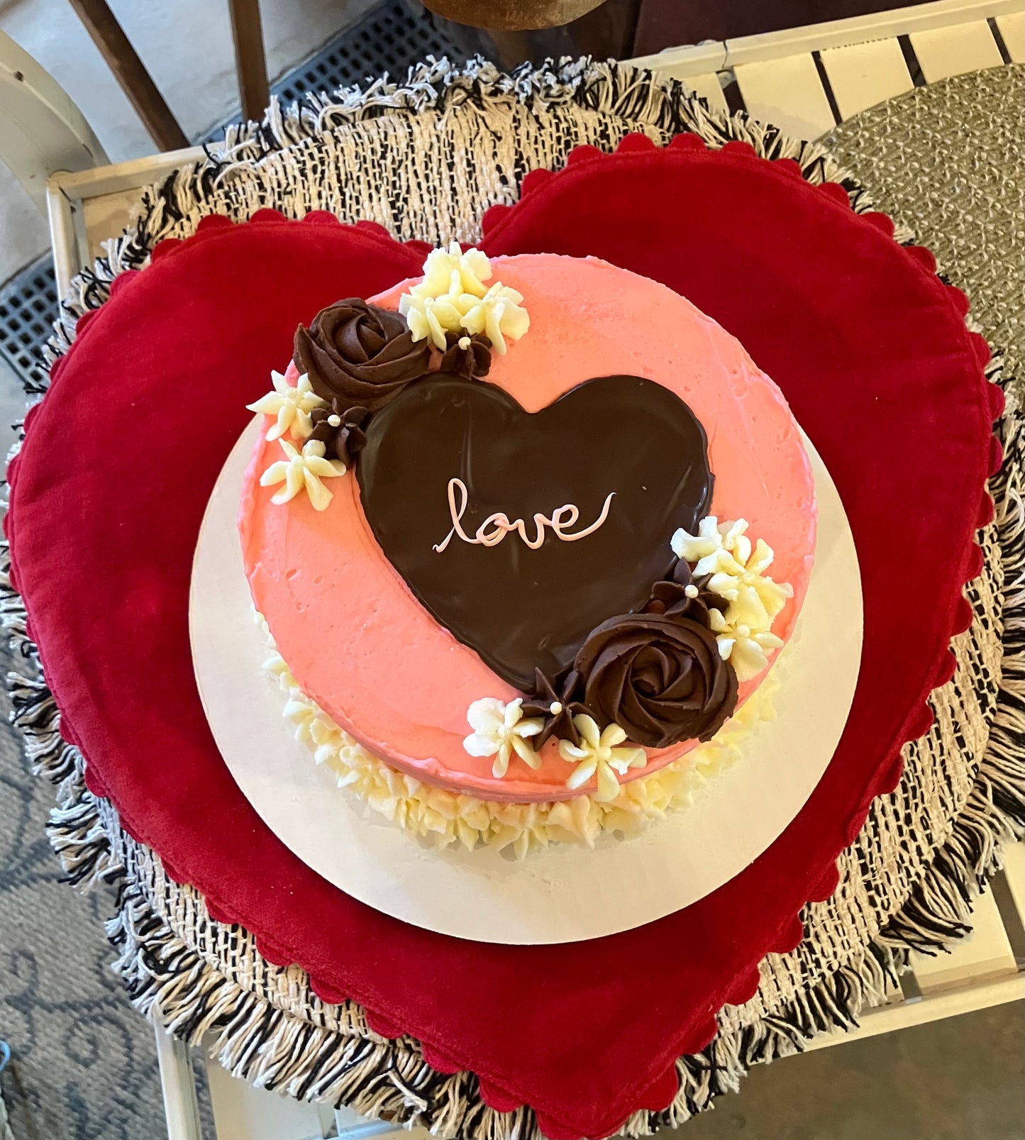 Fresh to Order Cake of the Month